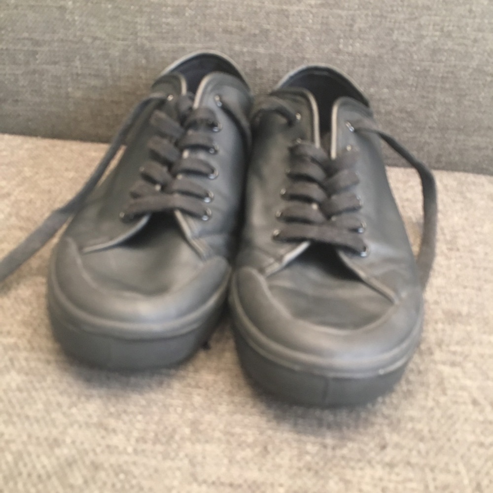 Rag & Bone standard issue black sneakers